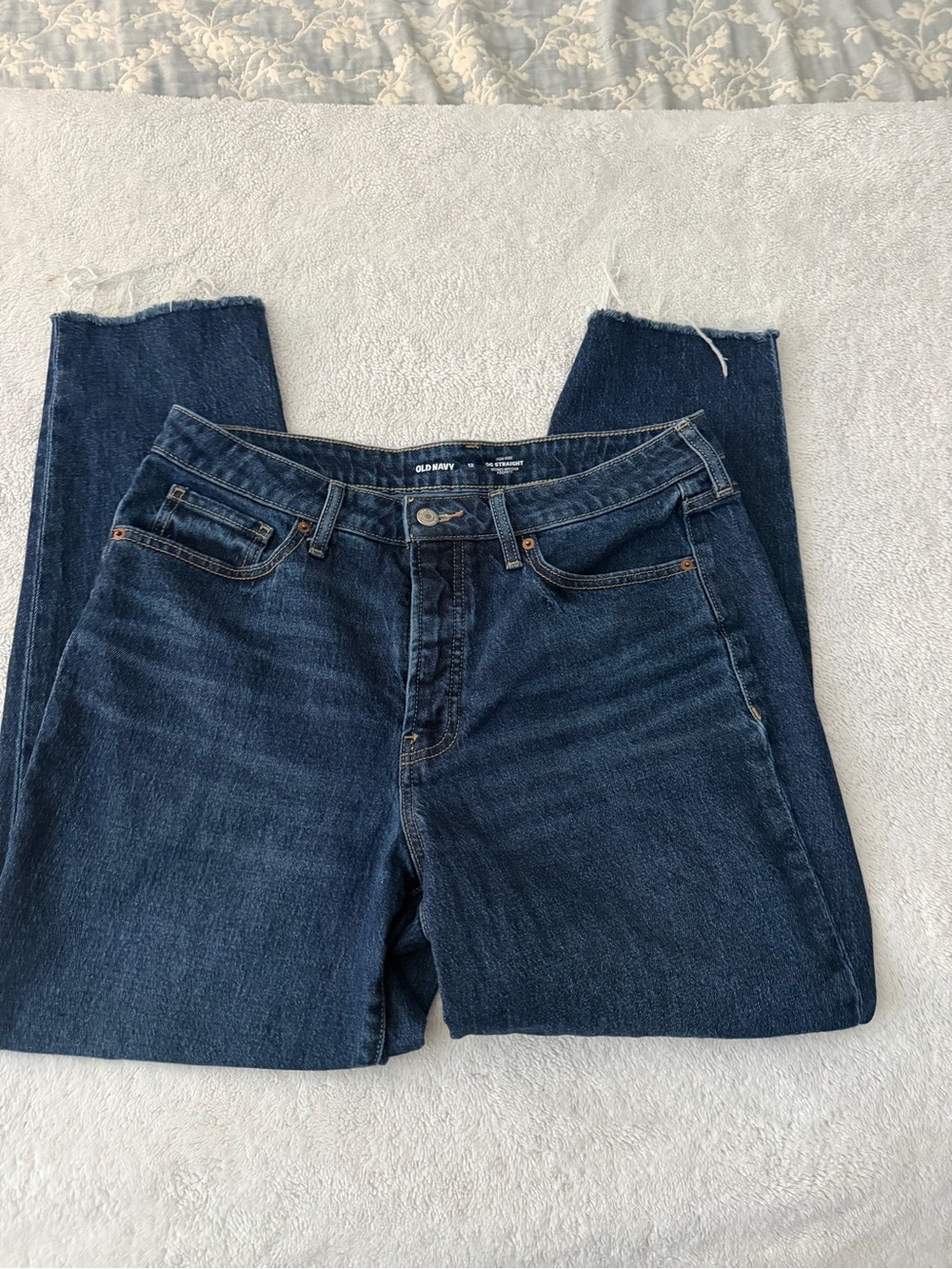 Old Navy Dark Indigo Straight Leg Women’s Jeans